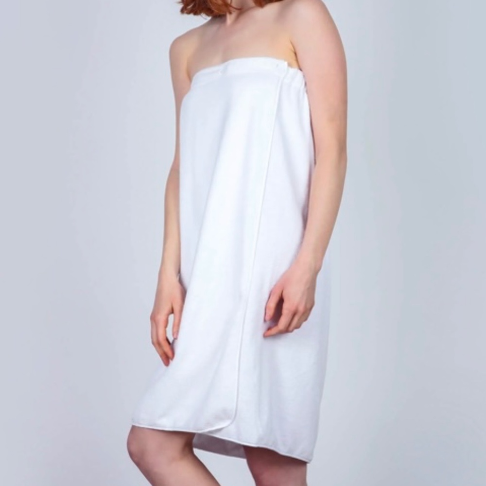 New Body Wrap Towel Adjustable 3 Sizes Quick Drying Lightweight Button Close Wht - Picture 3 of 4